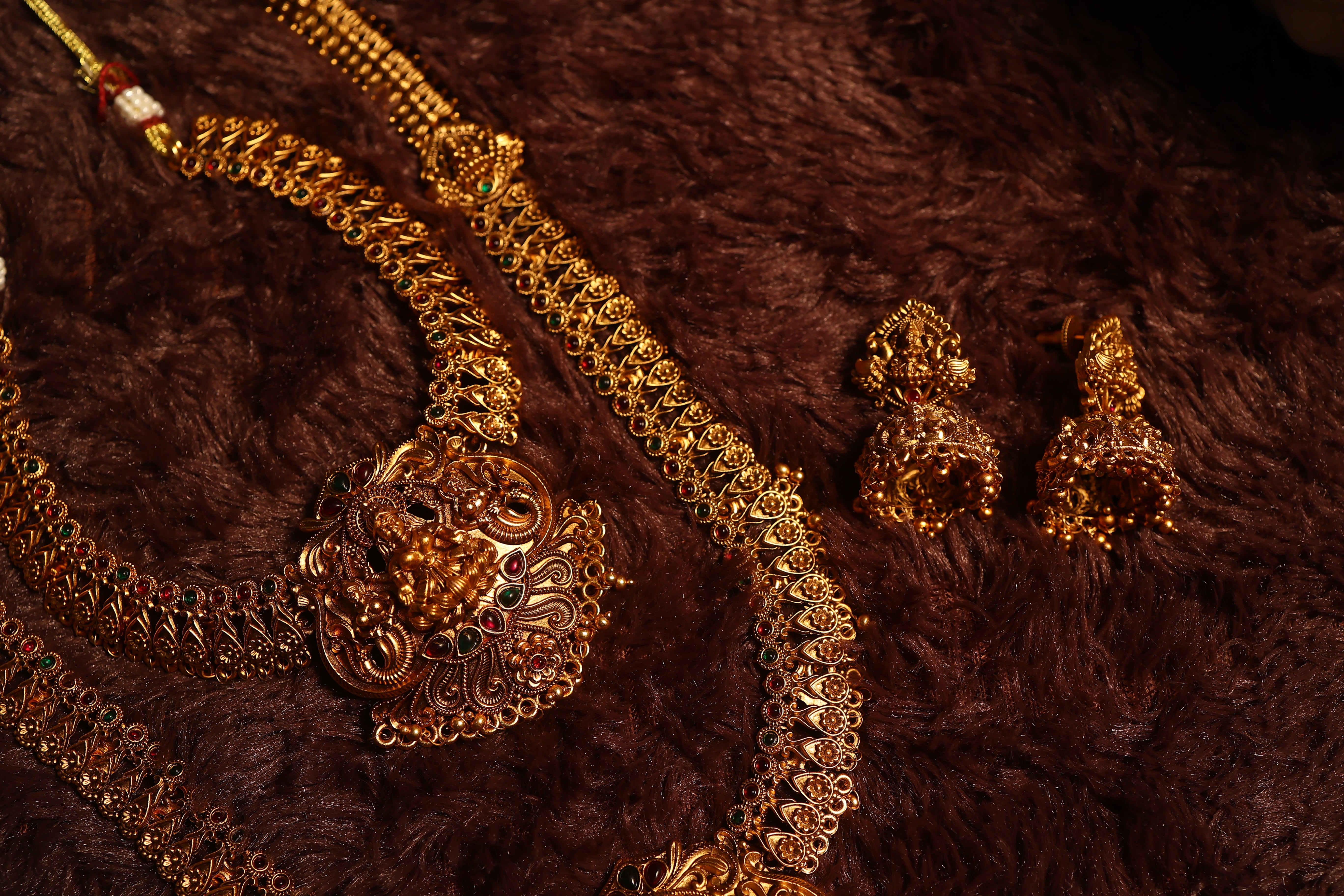 Green & Golden Beads Lakshmi Motif Choker , Long Haram