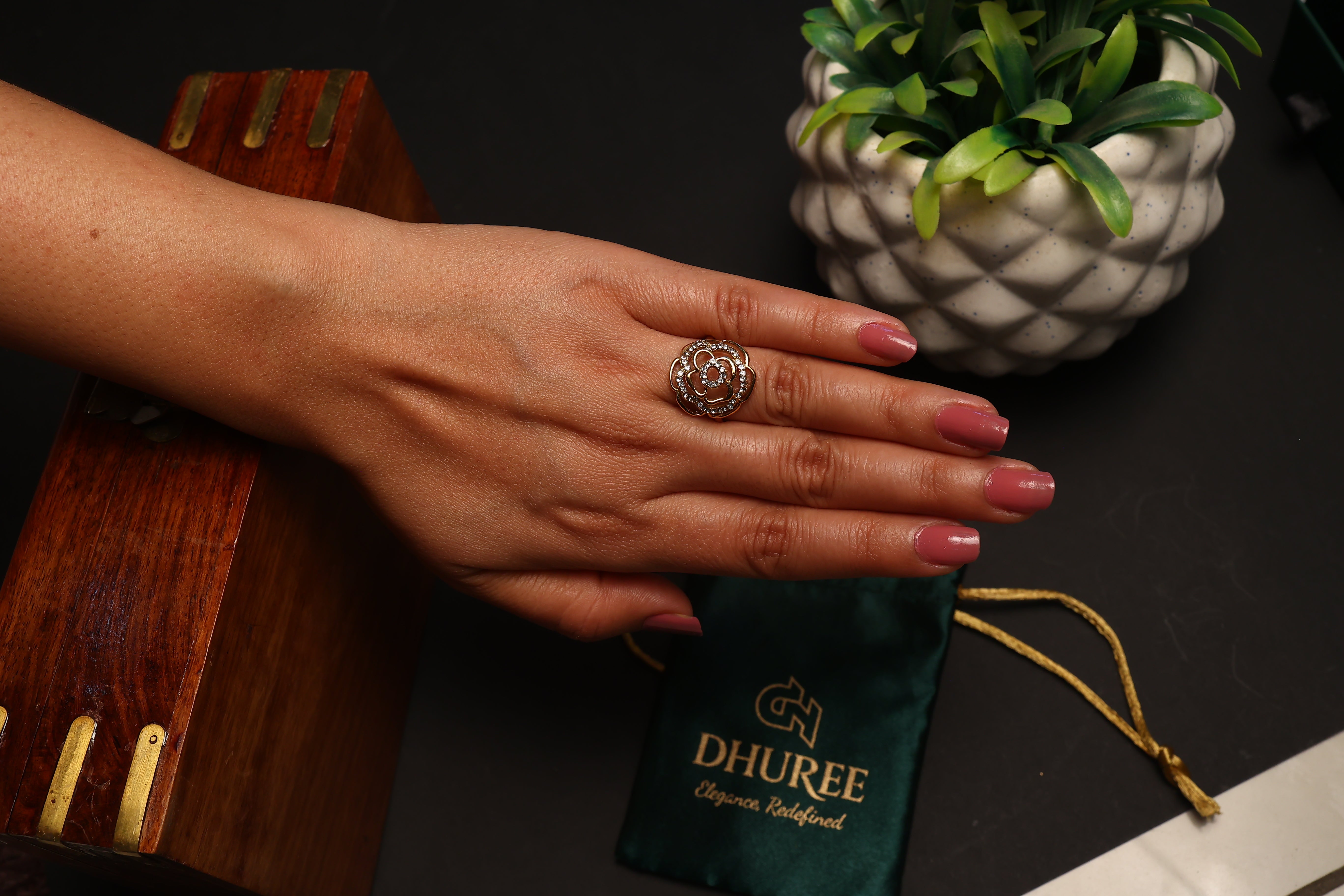 Zircon Finger Ring for Women-Fully Adjustable Ring.