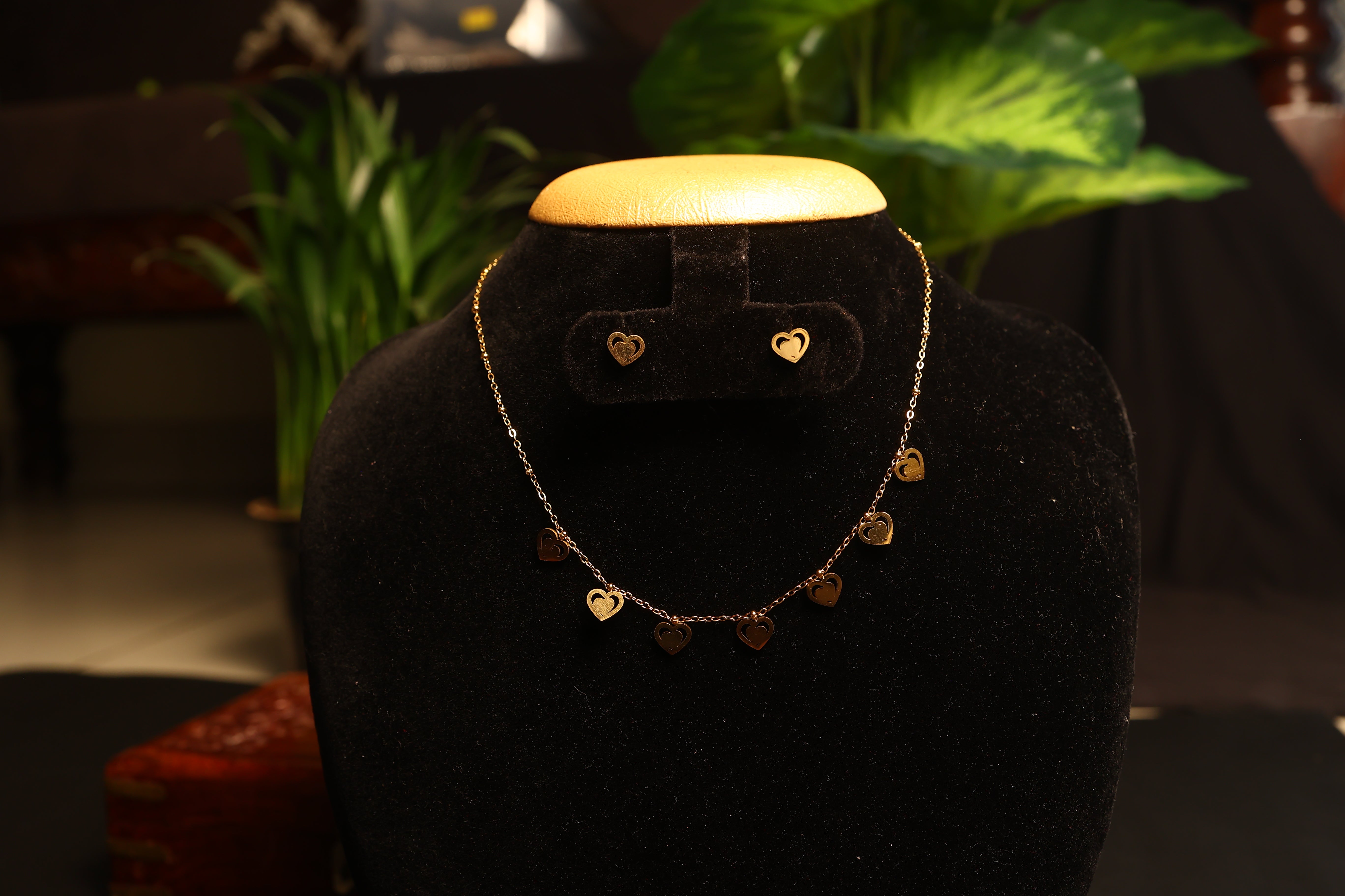 Gold Plated Tear Drop Delicate Chain Jewellery Set