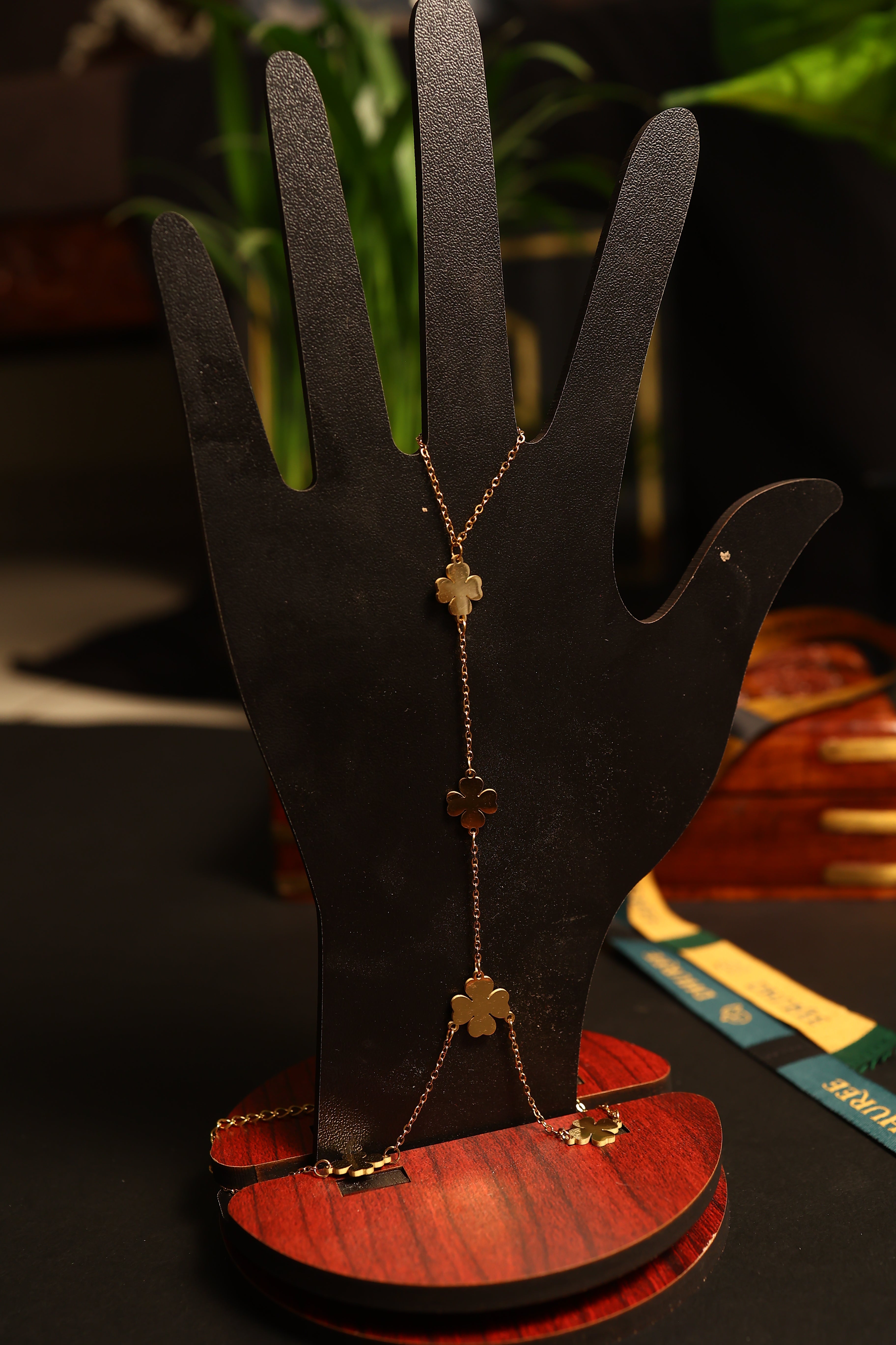 Dreamcatcher Star – Anti Tarnish Hand Chain
