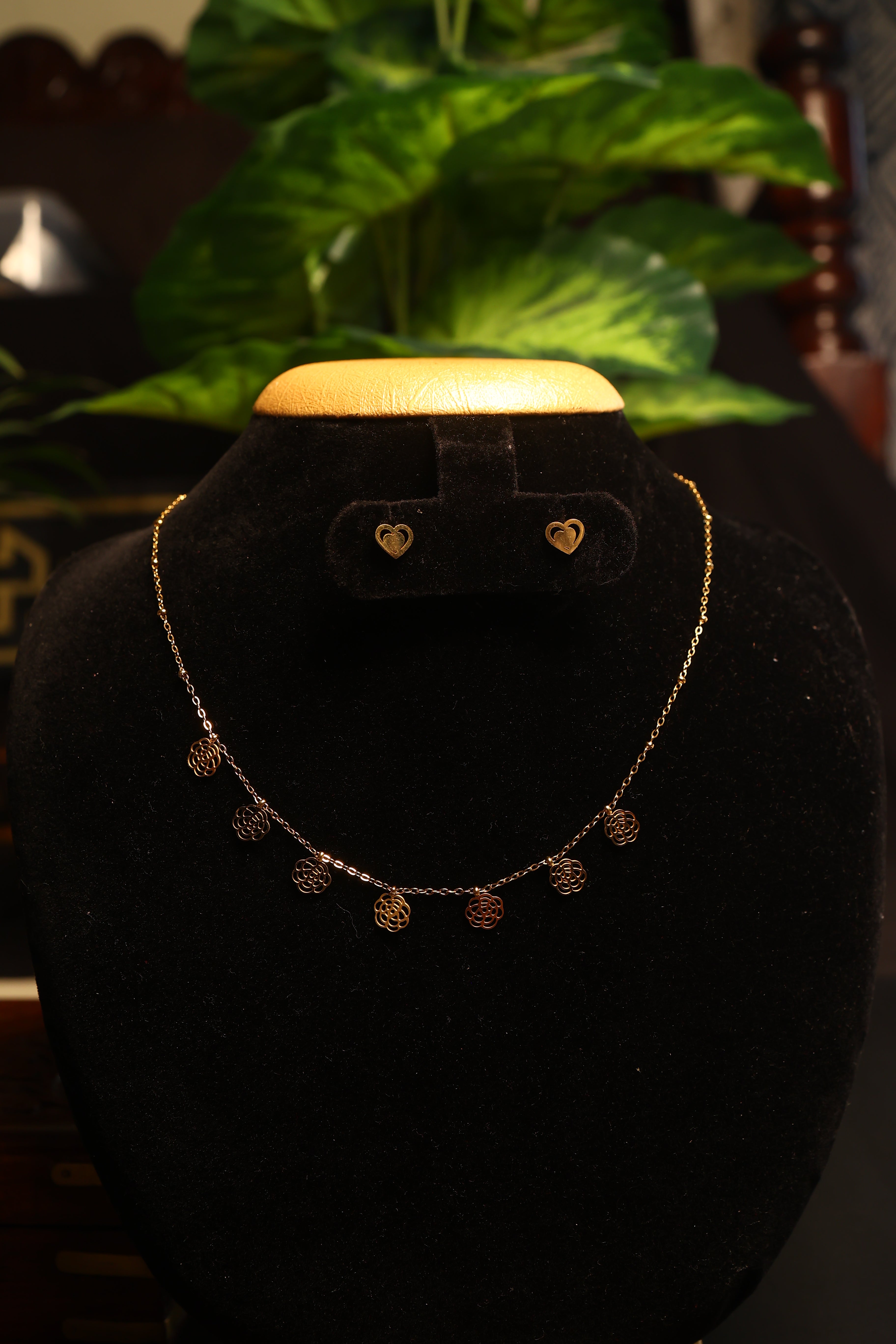 Gold Plated Polki Studded Tear Drop Delicate Chain Jewellery Set