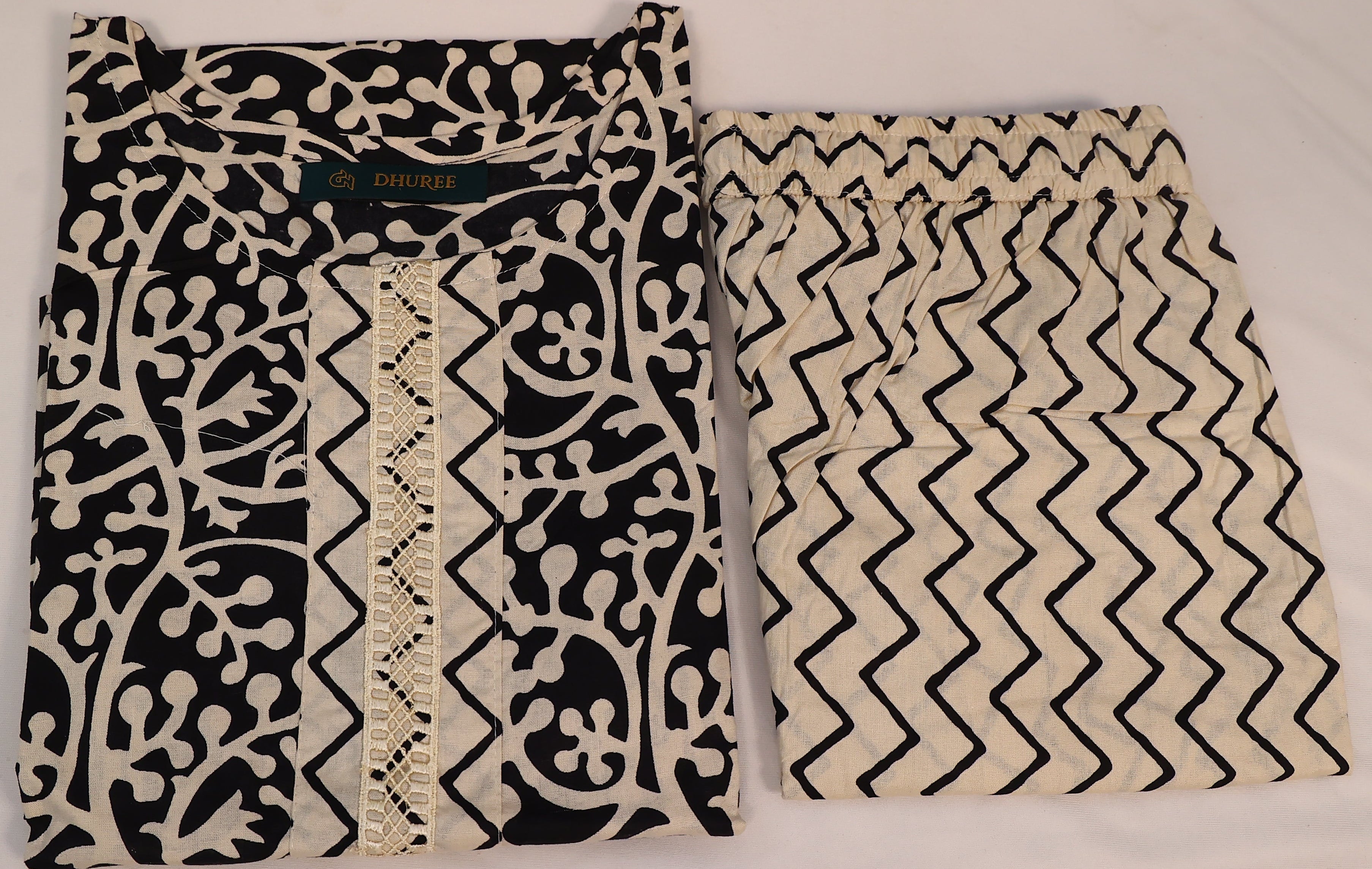 Printed Regular Pure Cotton black Kurta with Trousers.