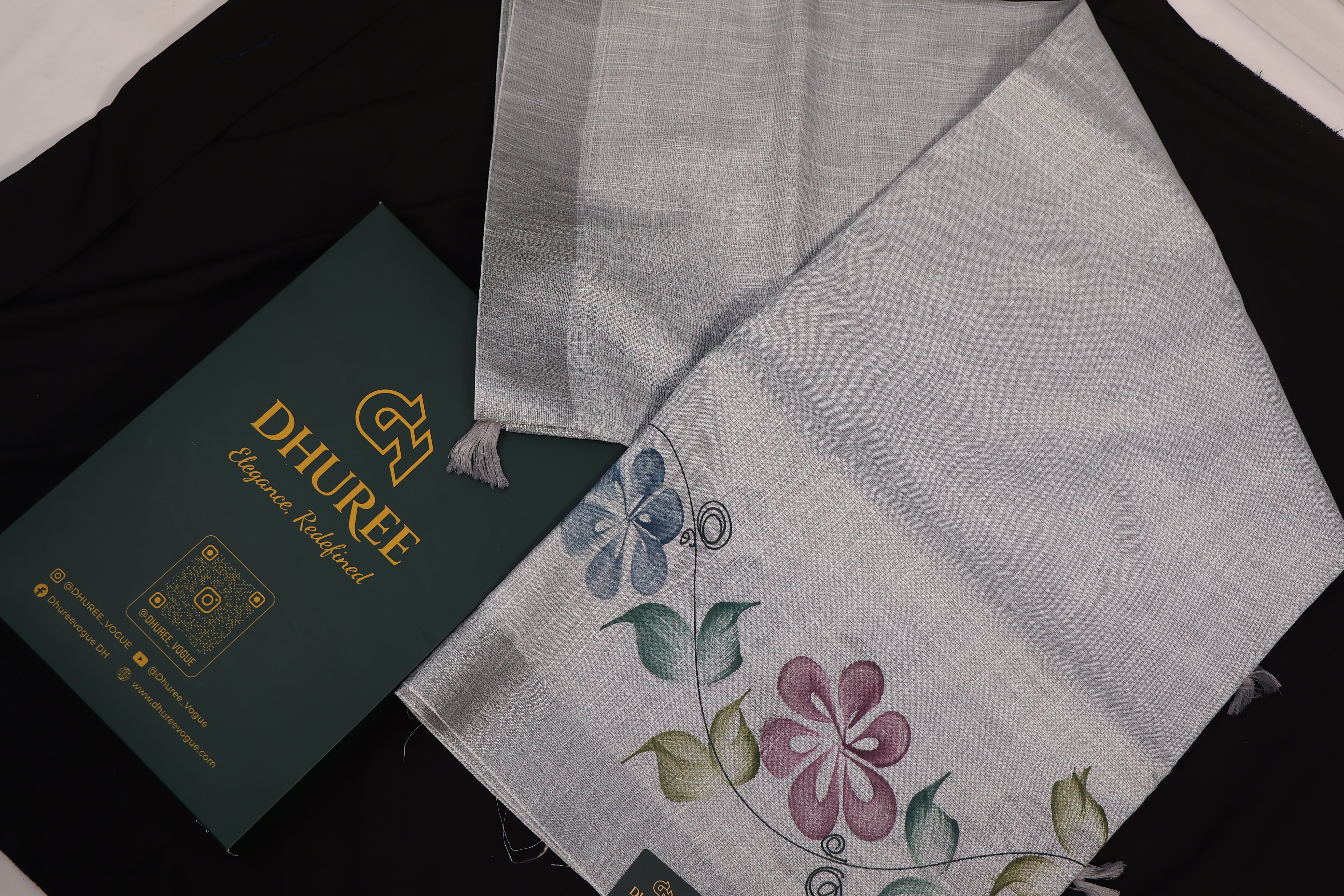 DHUREE COTTON LINEN SAREE.
