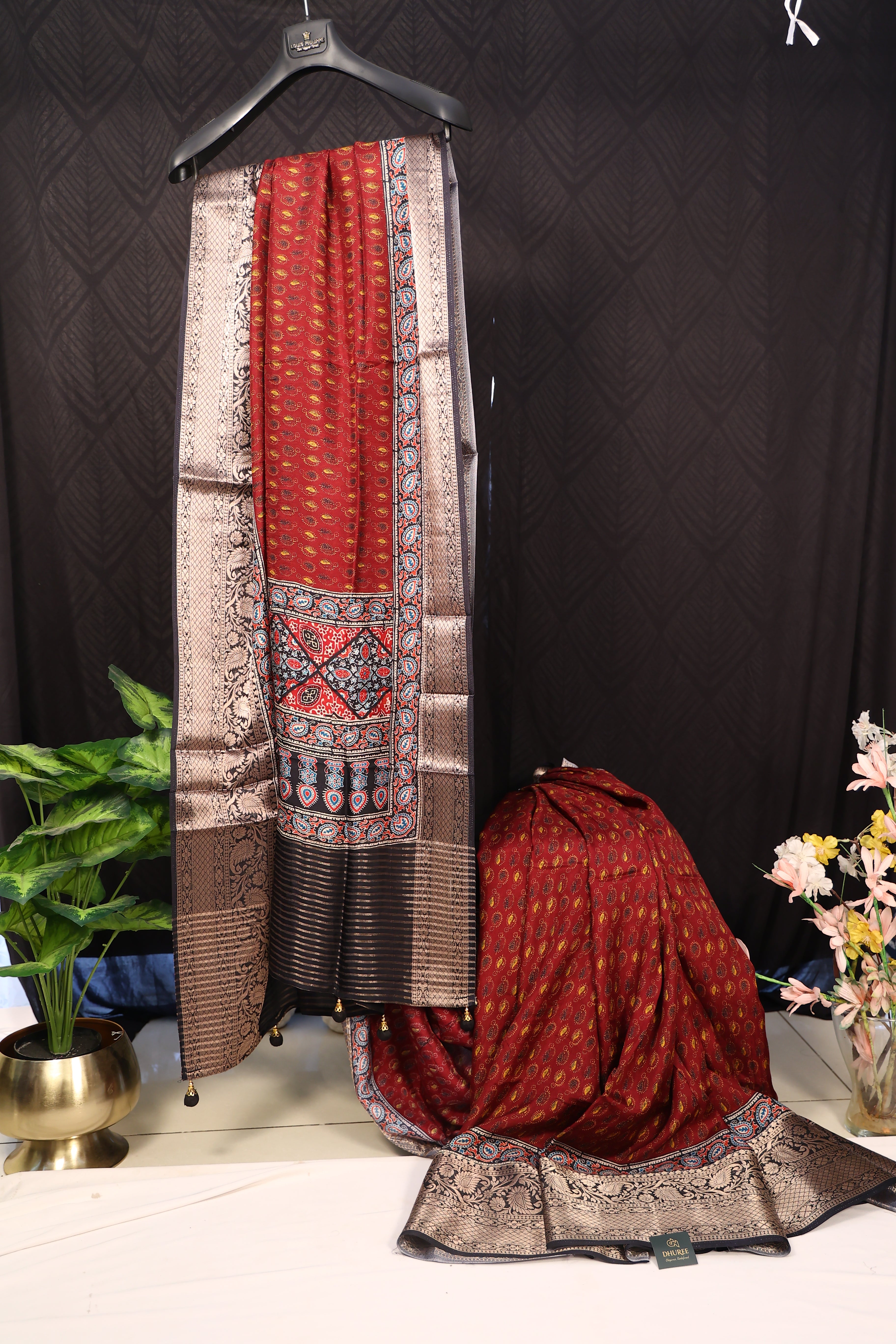 - DHUREE DOLA SILK SAREE.