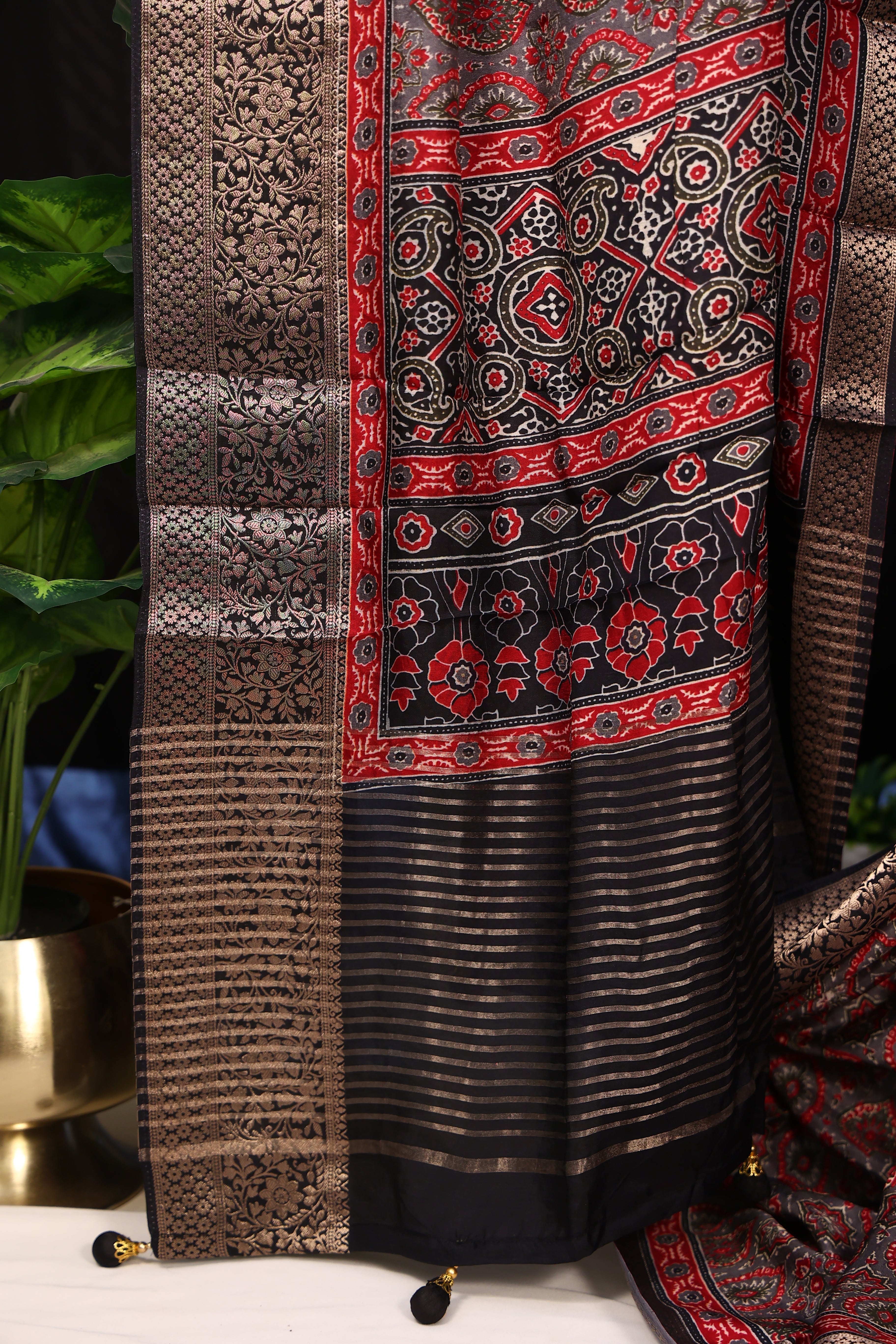 - DHUREE DOLA SILK SAREE.