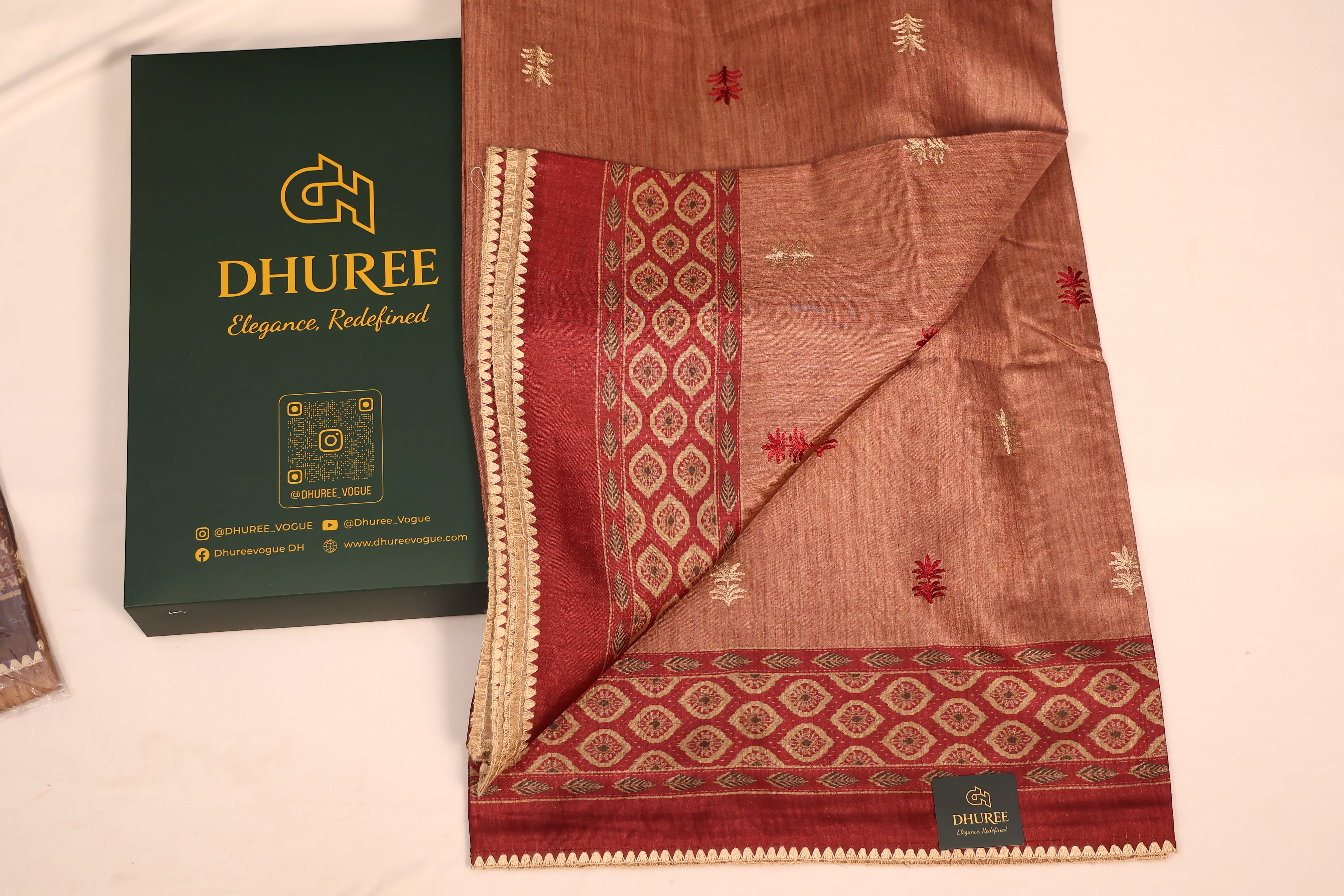 - DHUREE COTTON DOLPHIN SAREE.