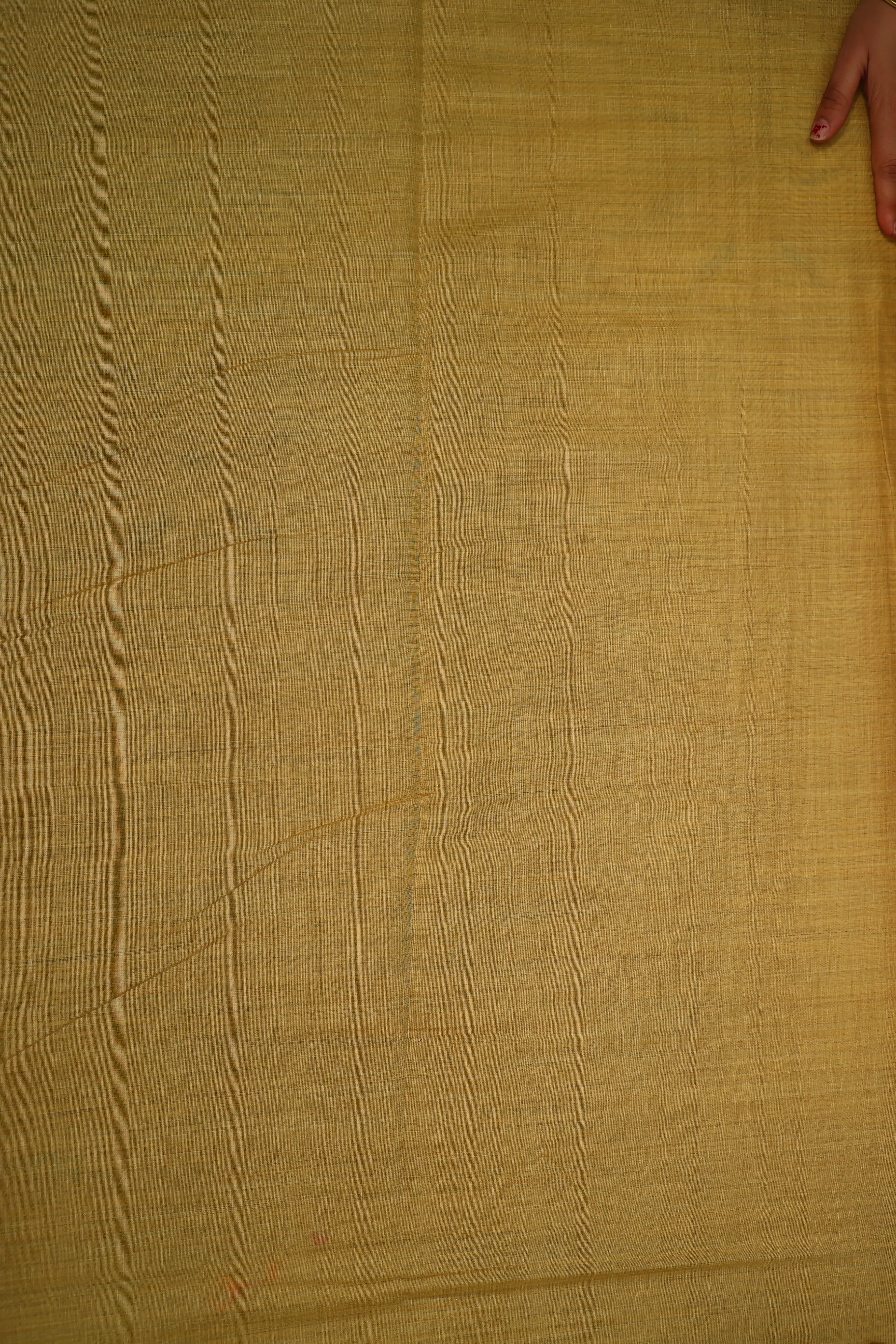 - DHUREE BLENDED SILK SAREE.