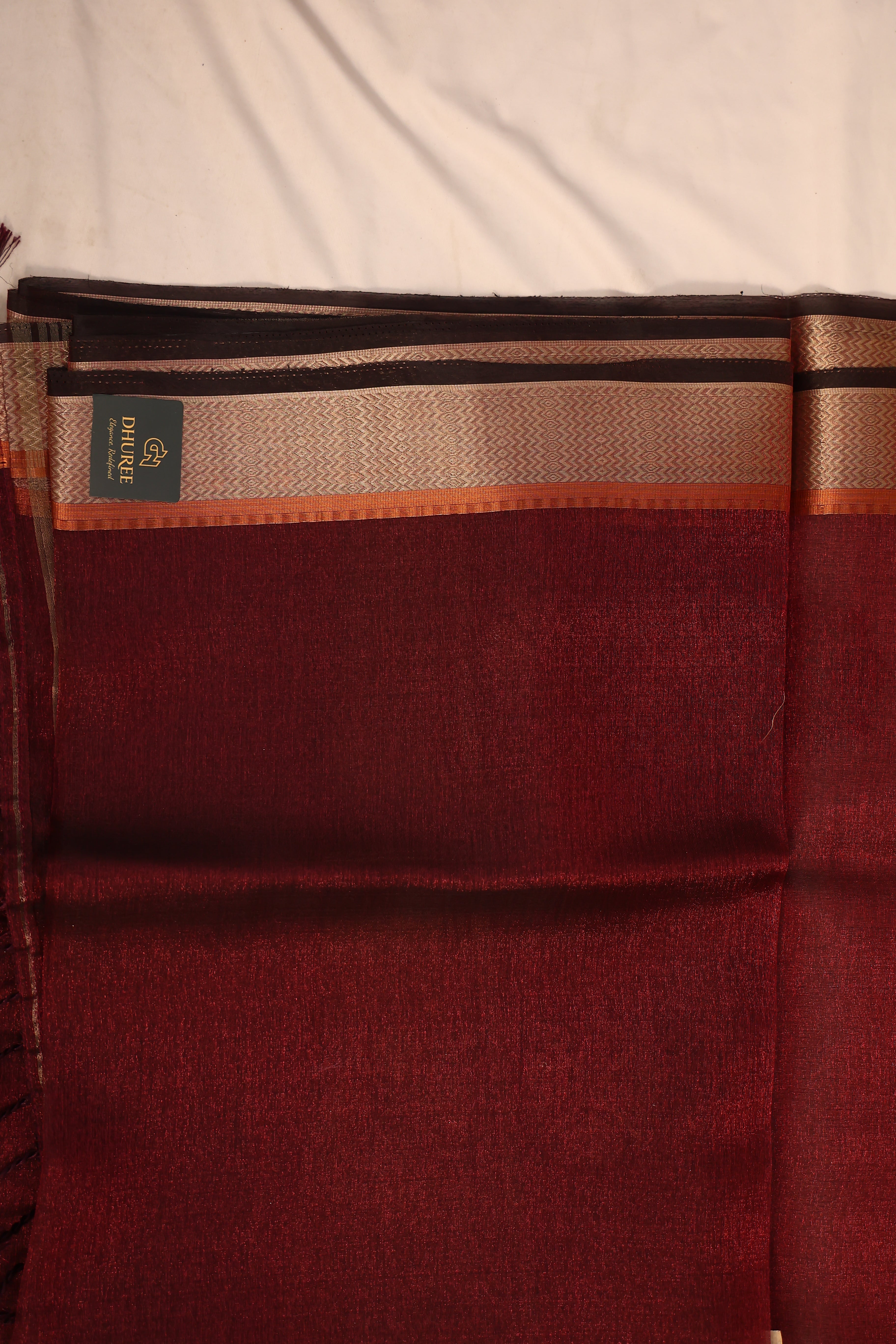 DHUREE LINEN SAREE.