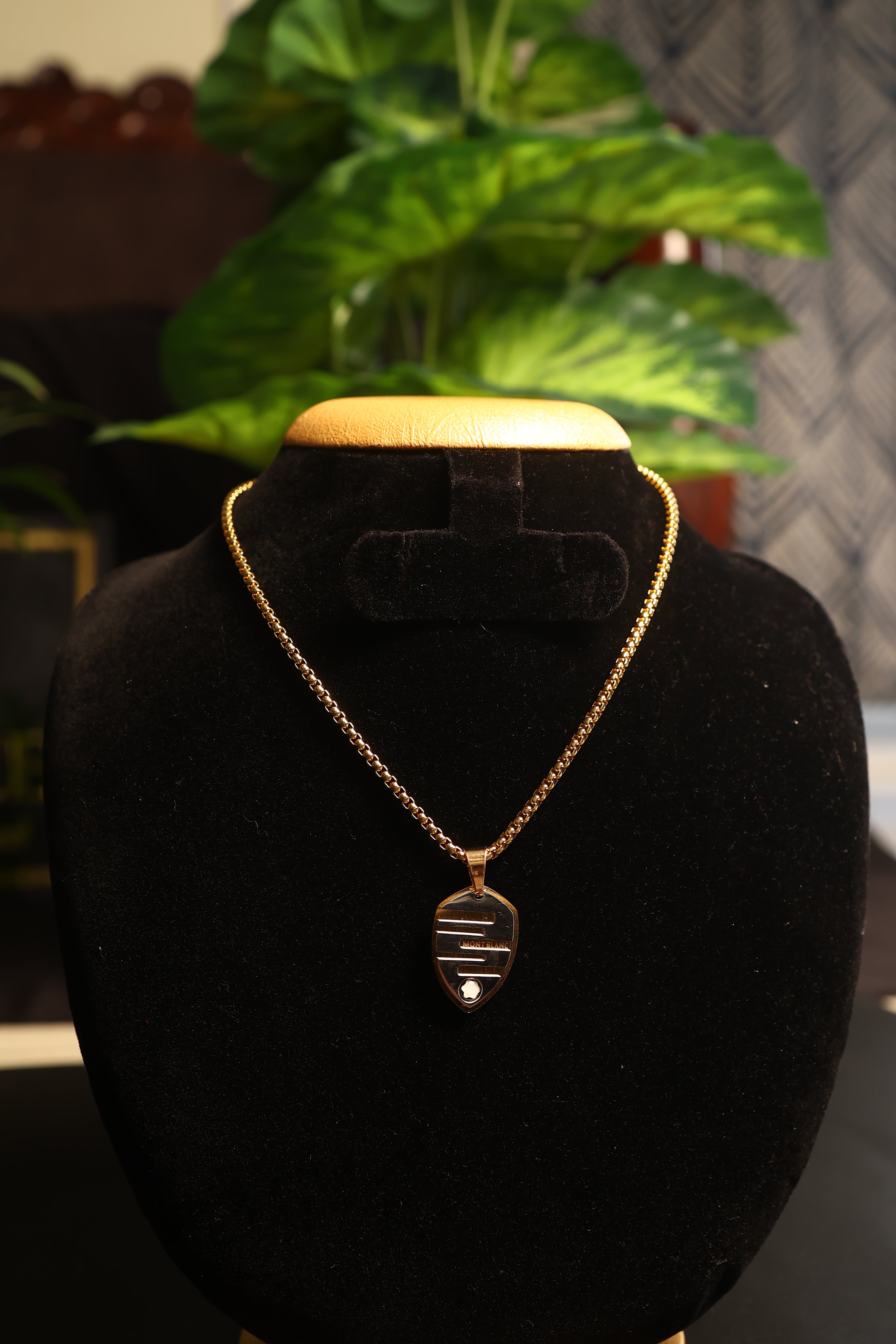 Mexa Men'sChain Pendant