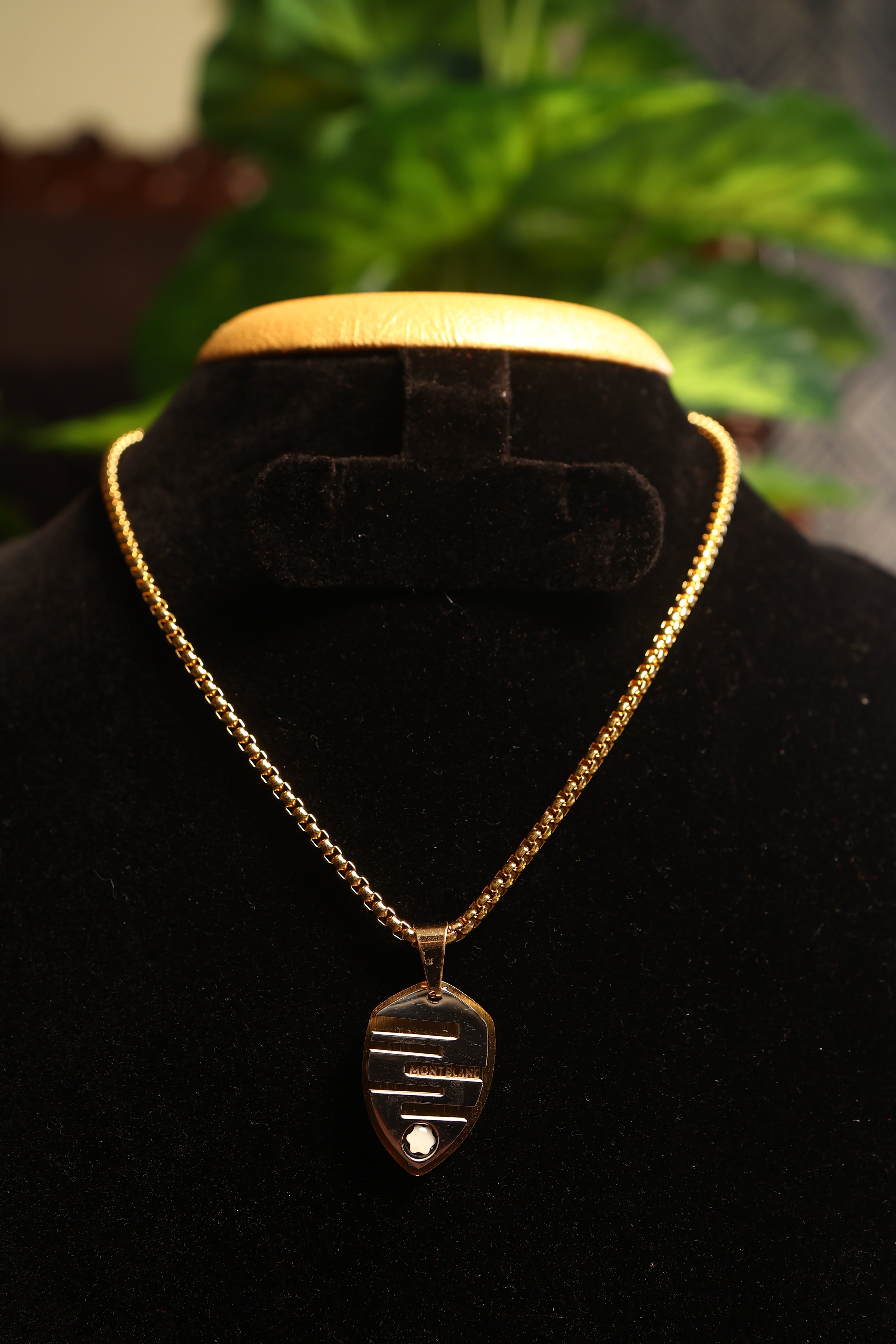 Mexa Men'sChain Pendant