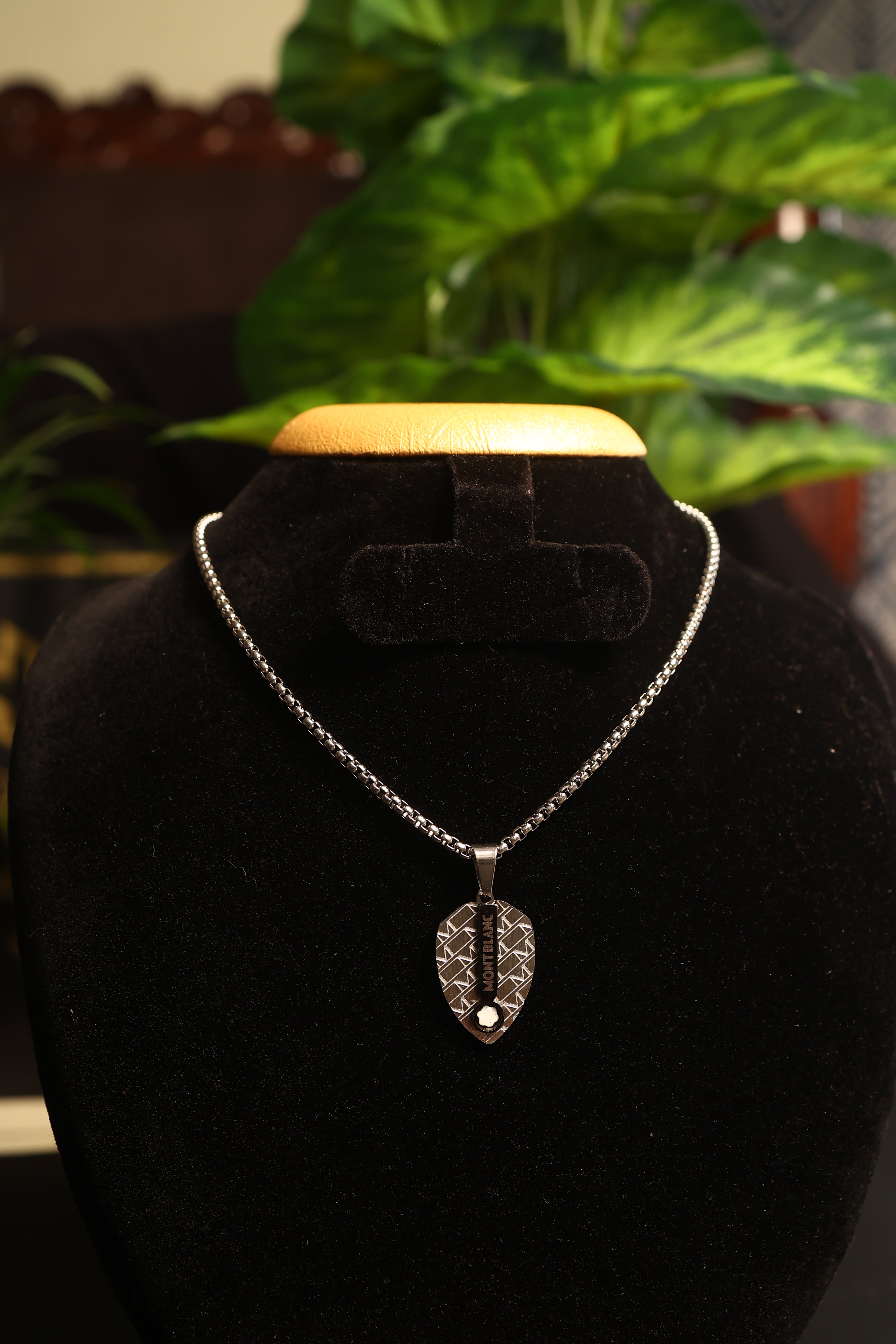 Men's Chain Pendant