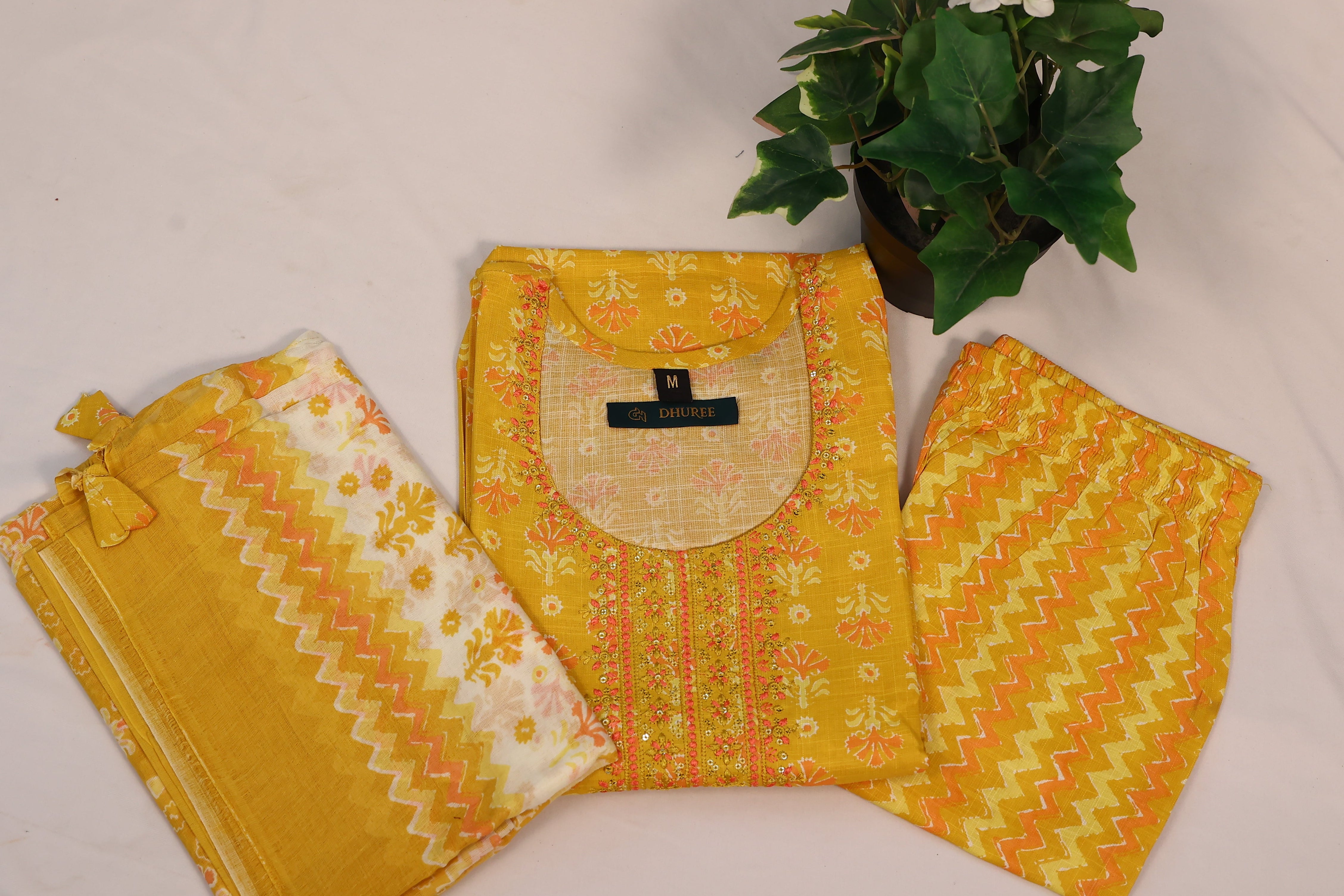 Yellow Printed Round Round-Neck Cotton Kurta Set
