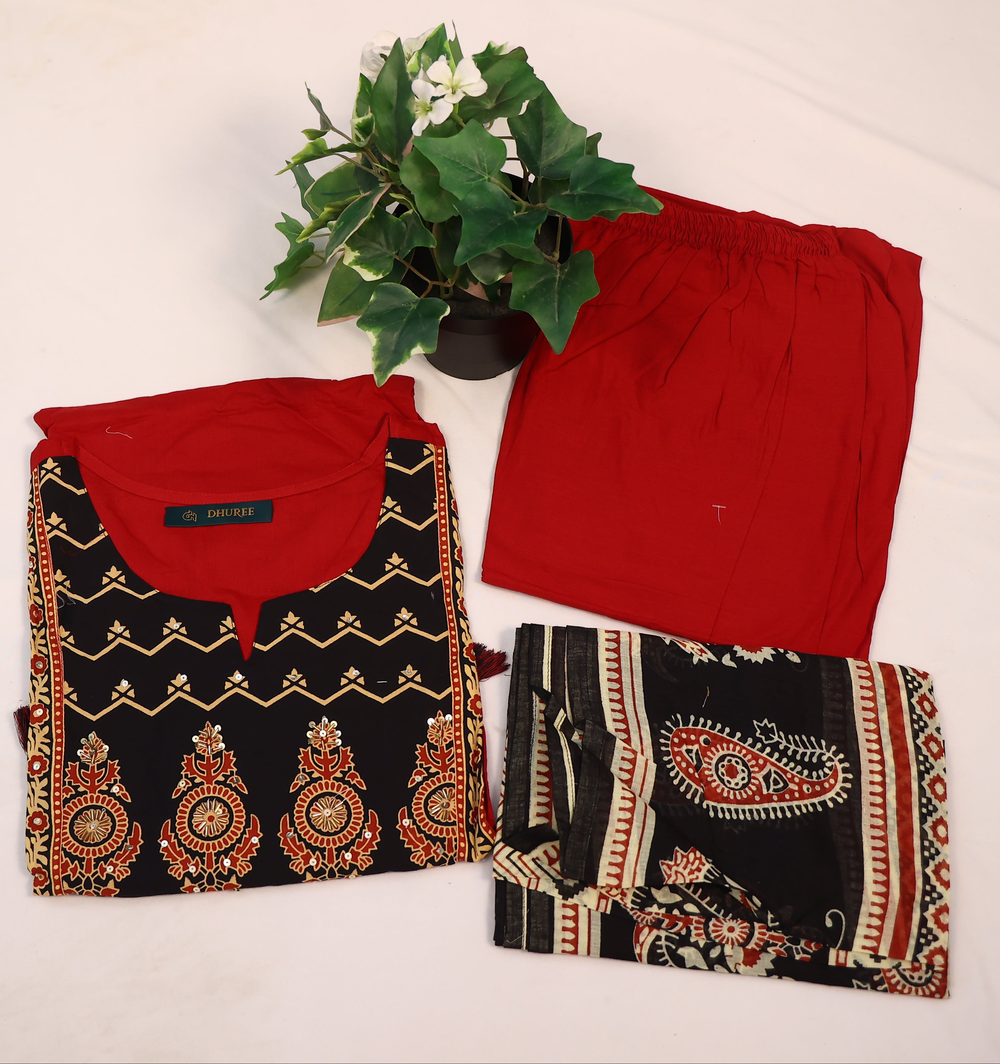 Women's  Pure Cotton Floral Printed Straight Kurta Set