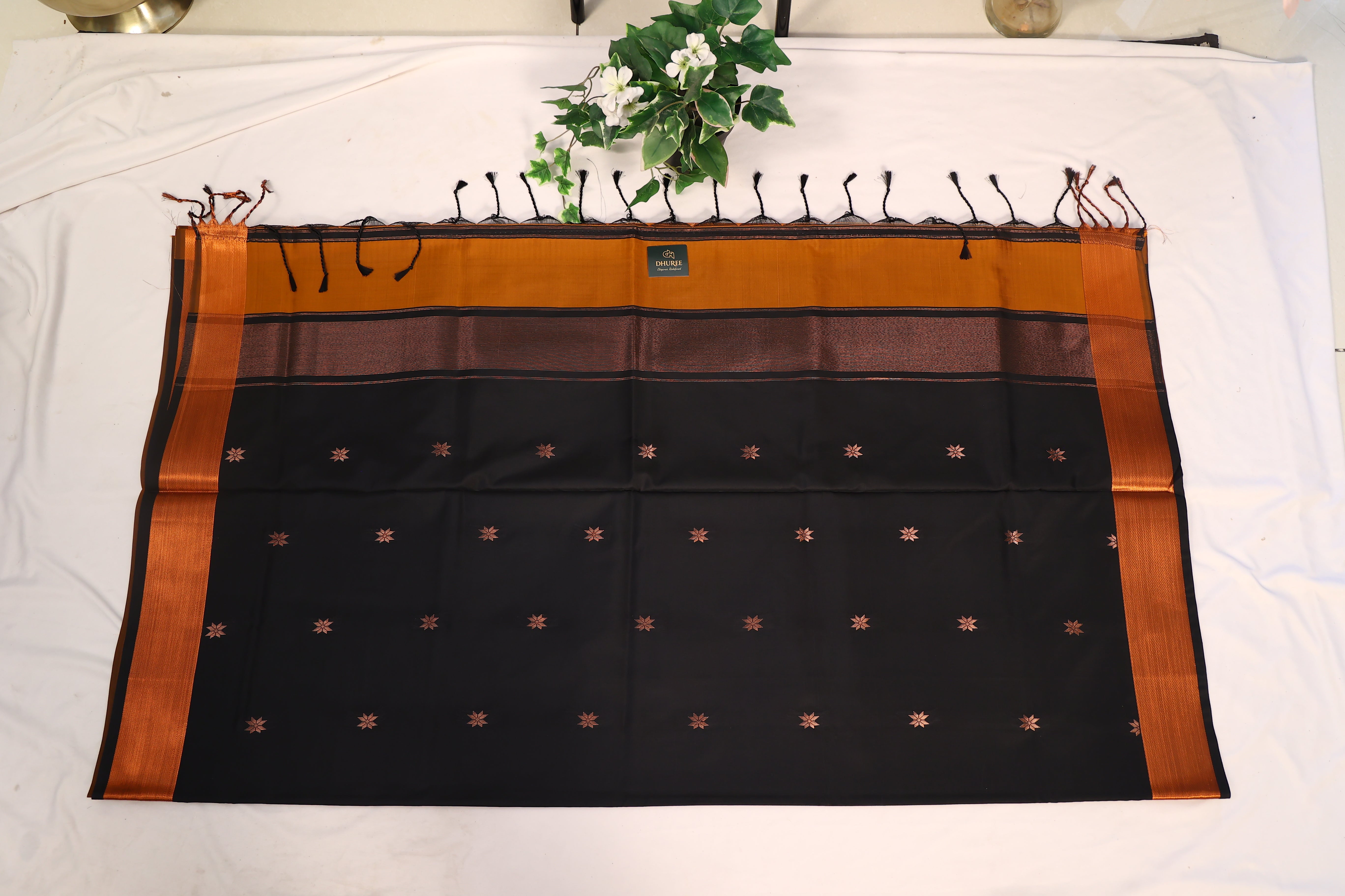 DHUREE Aarani Semi  Soft Silk Sarees