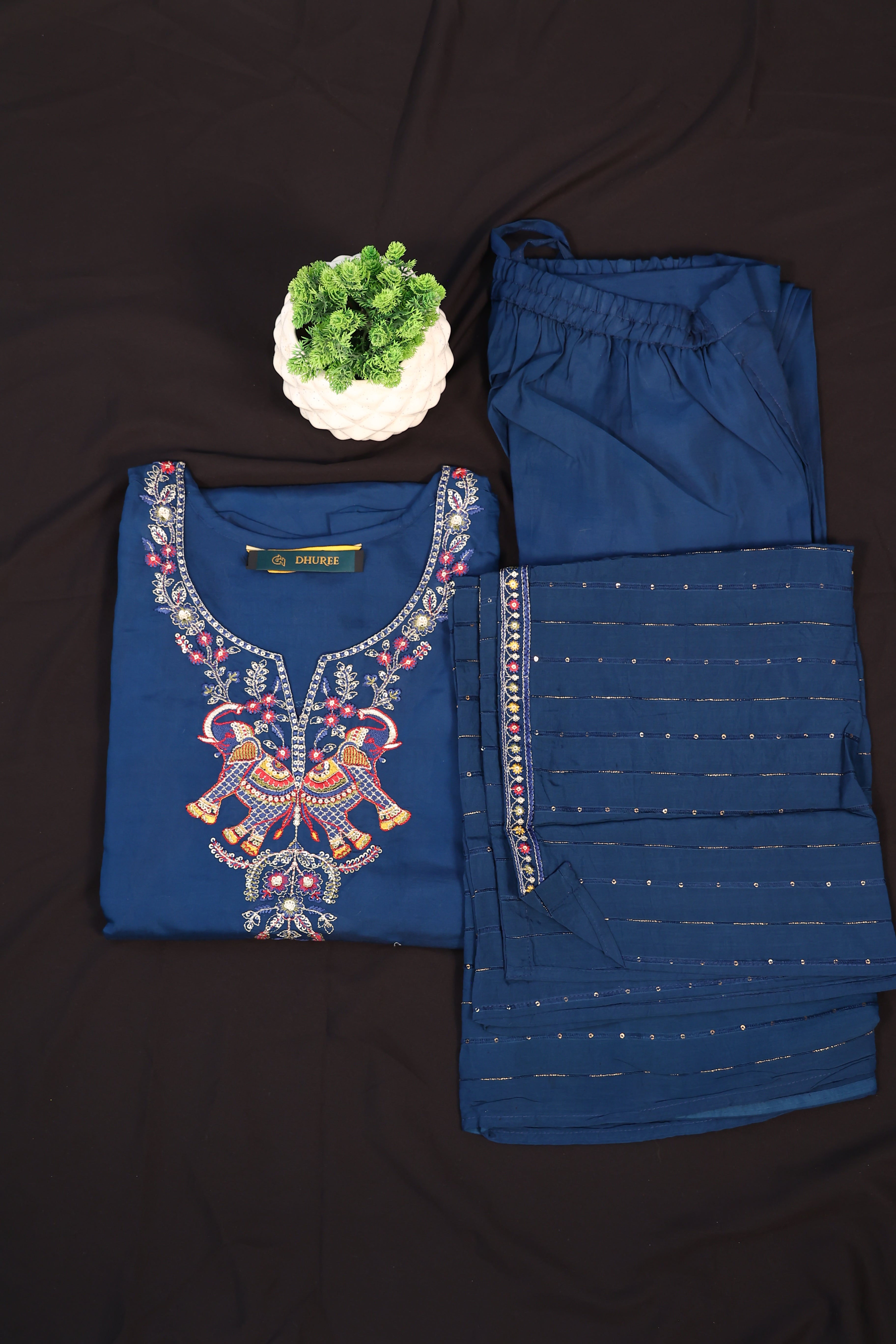 Women's Blue  Chanderi Silk Zari Embroidered Straight Kurta Pant Set