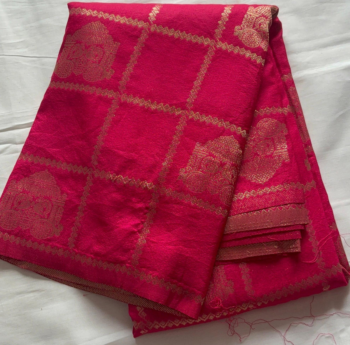 DHUREE  CHECK SOFT SILK  SAREES