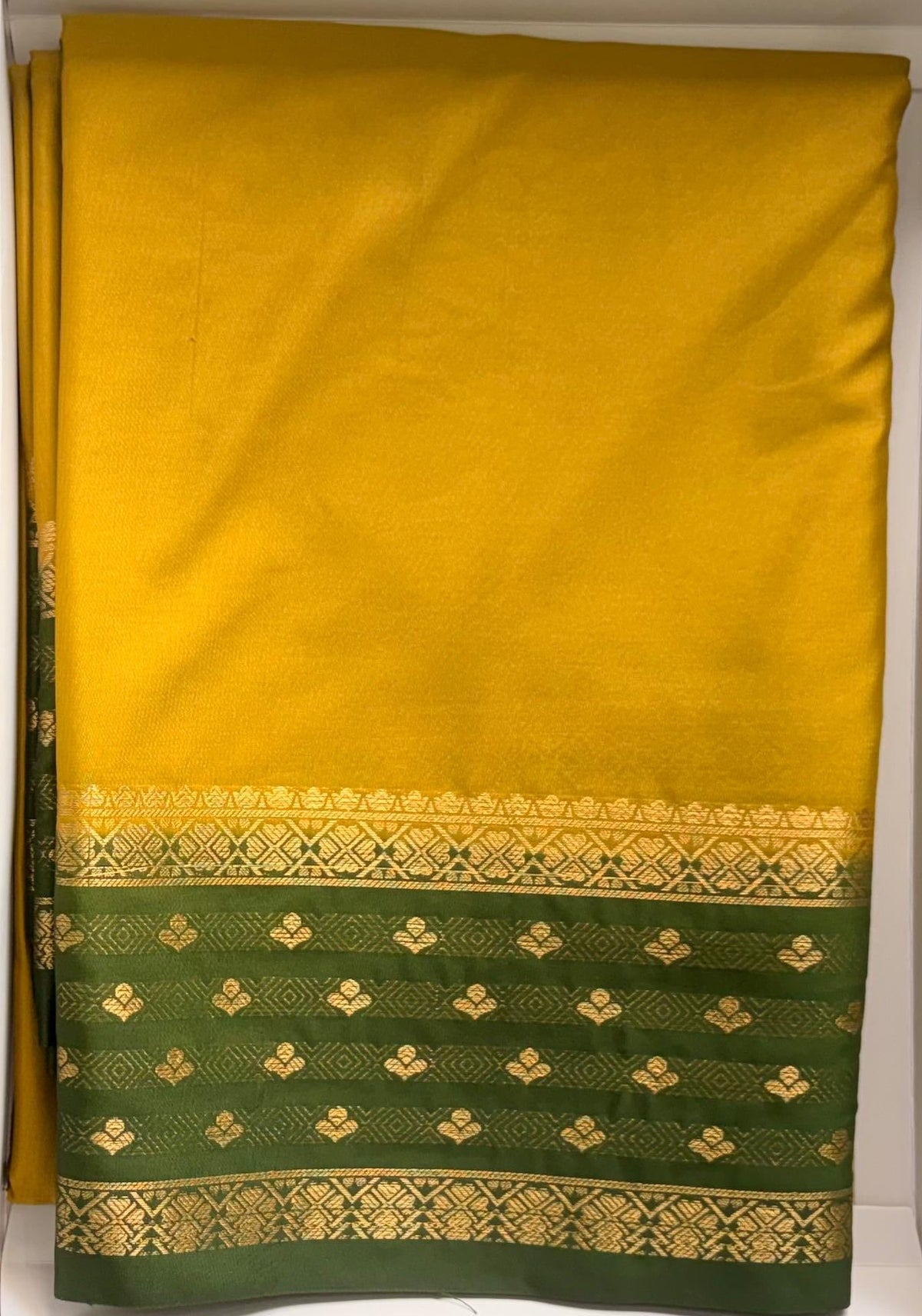 DHUREE SEMI MYSORE SILK SAREE