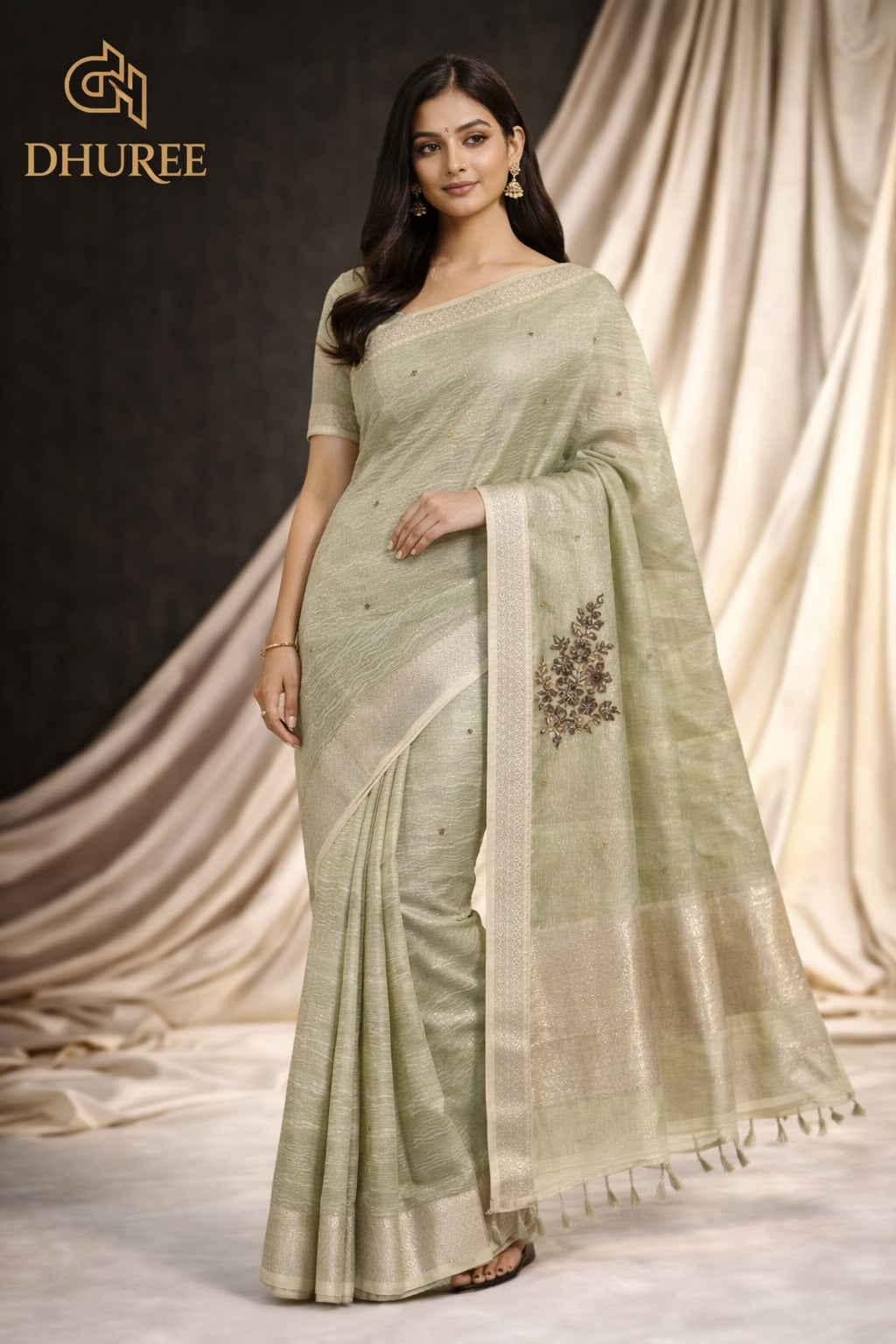 DHUREE Handwoven Antique Tissue Saree