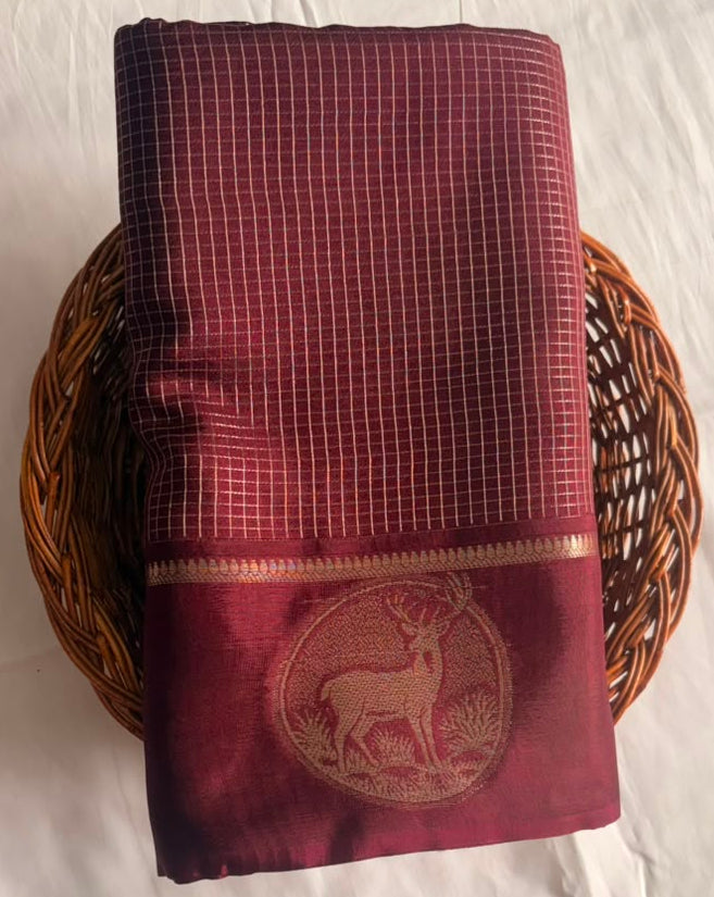 DHUREE VISCOSE SAREE WITH CHECKERED ZARI.